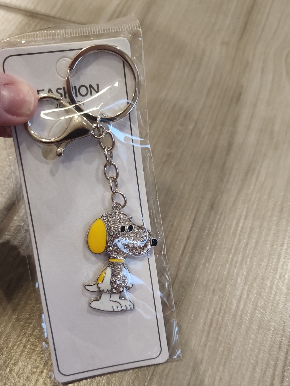 NWT Snoopy Keychain/Charm (Silver/yellow)